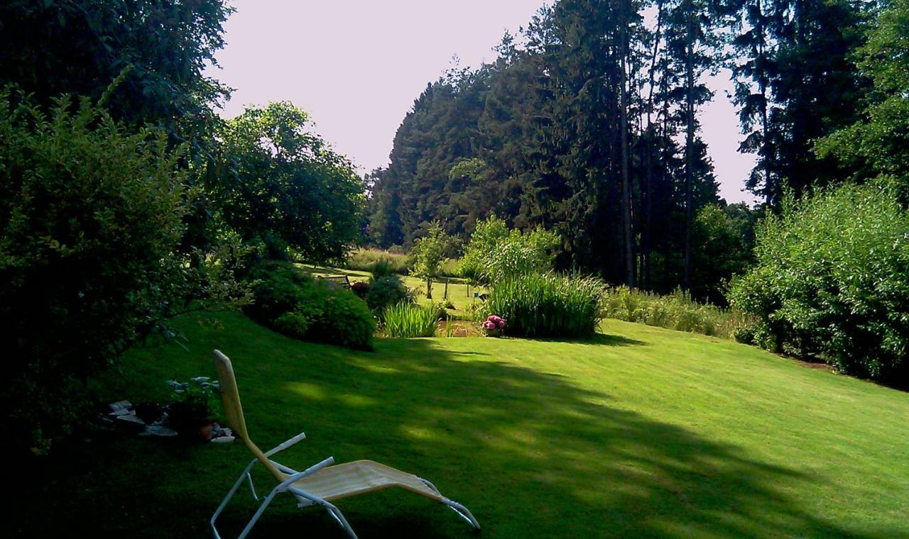 Apartment Mit Burgblick Im Gruenen, Familie Held Burgthann Екстериор снимка