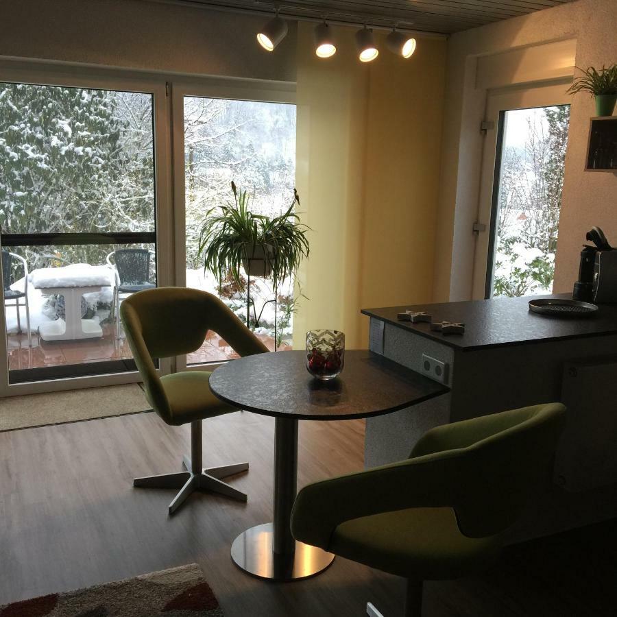 Apartment Mit Burgblick Im Gruenen, Familie Held Burgthann Екстериор снимка